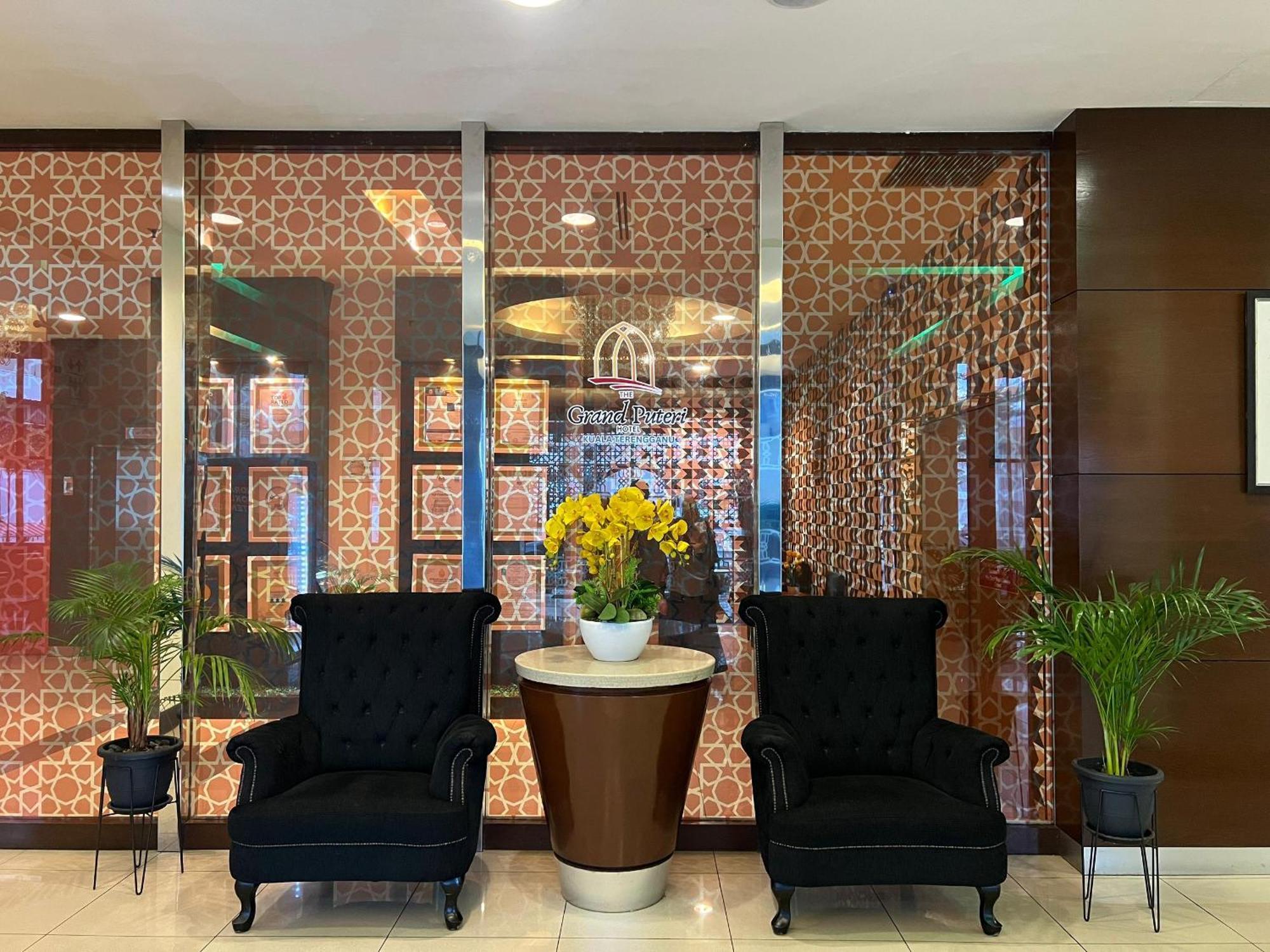 The Grand Puteri Hotel Kuala Terengganu Exterior foto